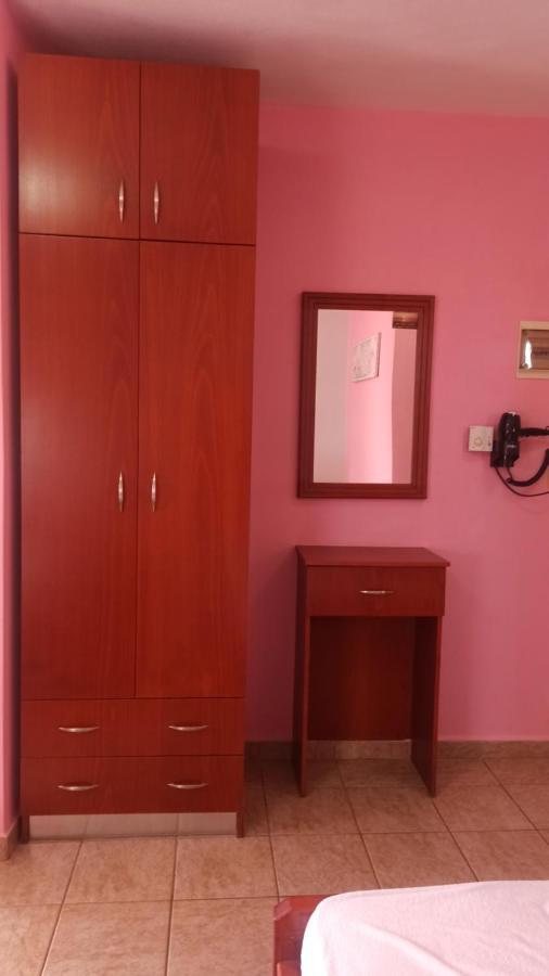 Athina Gia Apartment *