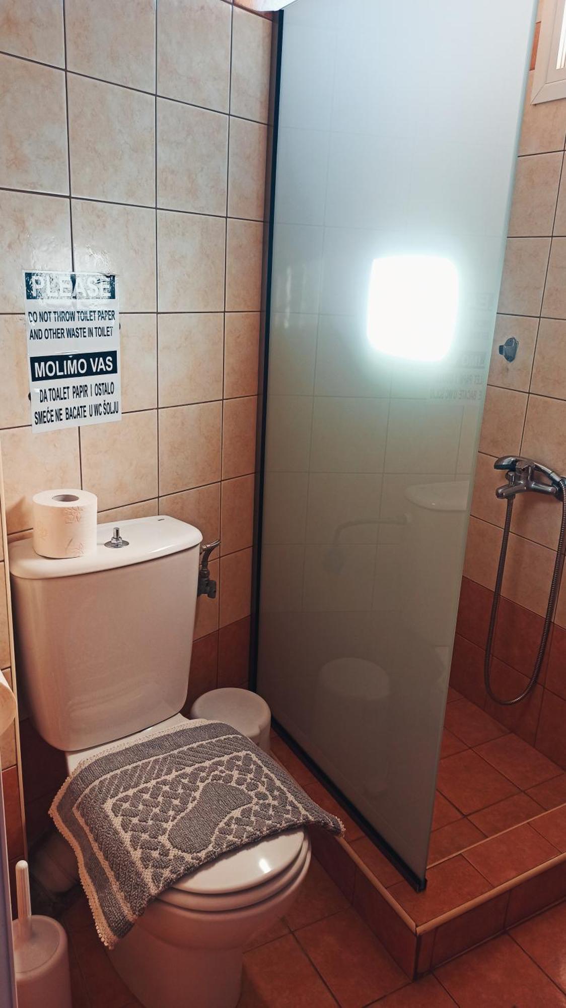 Athina Gia Appartement *